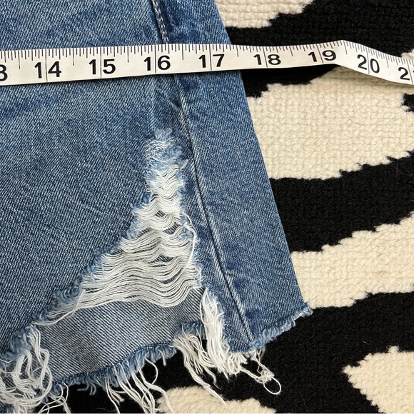 American Eagle Comfort Waist Super Hi-Rise Mom Shorts Denim Jean Shorts Size 00 - Picture 6 of 8